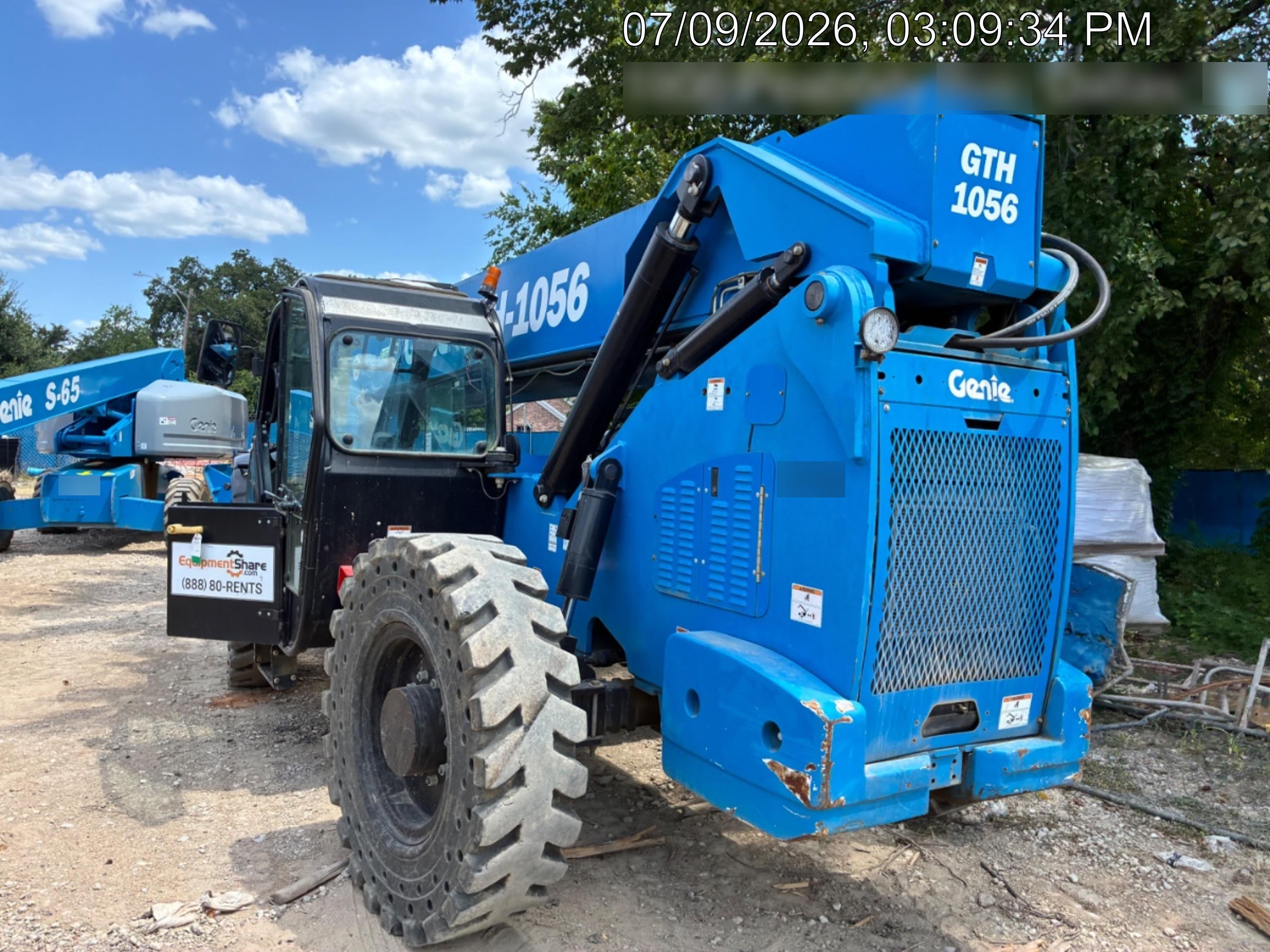 2018 GENIE GTH-1056