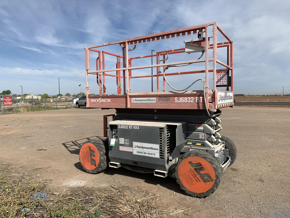 2019 SKYJACK SJ6832 RT