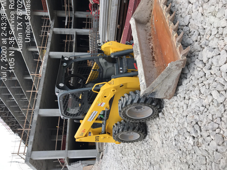 2018 Wacker Neuson SW24 SW24 8k Wheeled Skid Loader, Canopy , ISO , Bucket Leveling, 75" Bucket LP w/ Teeth