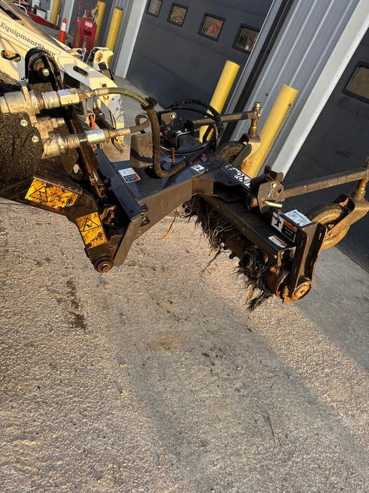 2020 PALADIN D4M - Mini Skid Steer