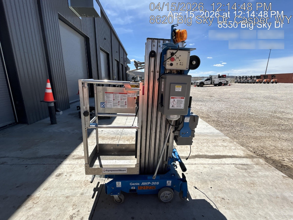 2020 GENIE AWP-30S