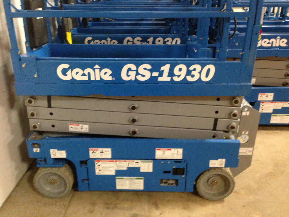 2016 Genie GS-1930 Genie GS-1930 Scissor Lift
