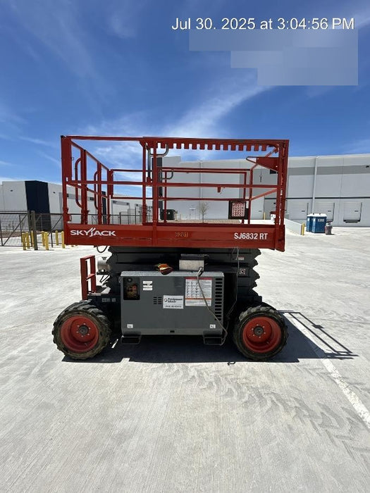 2018 SKYJACK SJ6832 RT