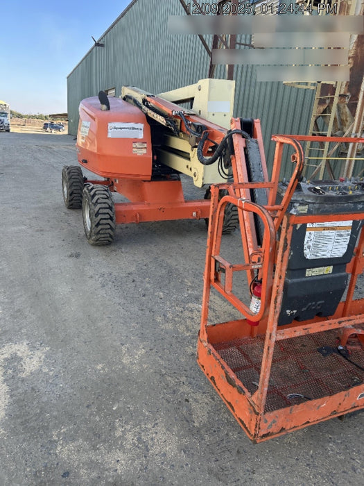 2019 JLG 450AJ