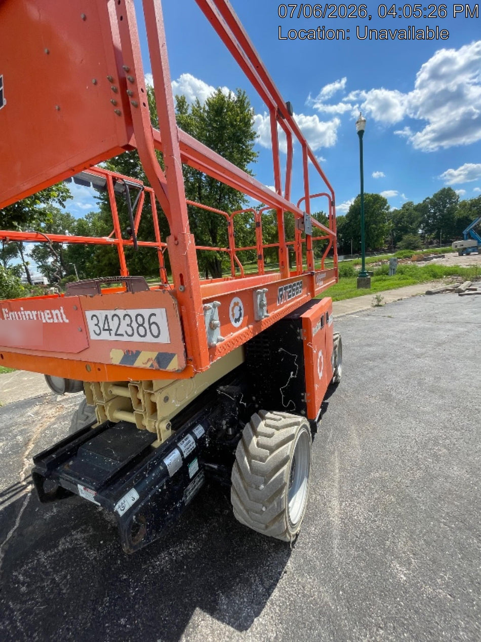 2023 JLG RT2669