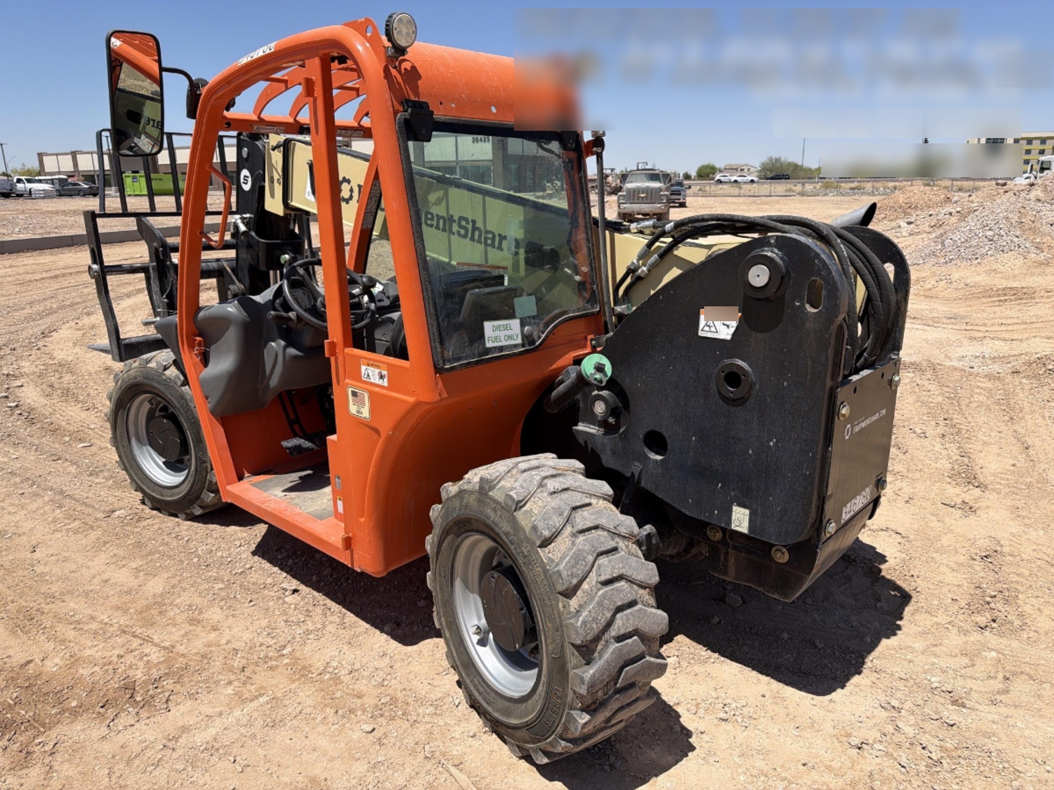 2023 JLG G5-18A