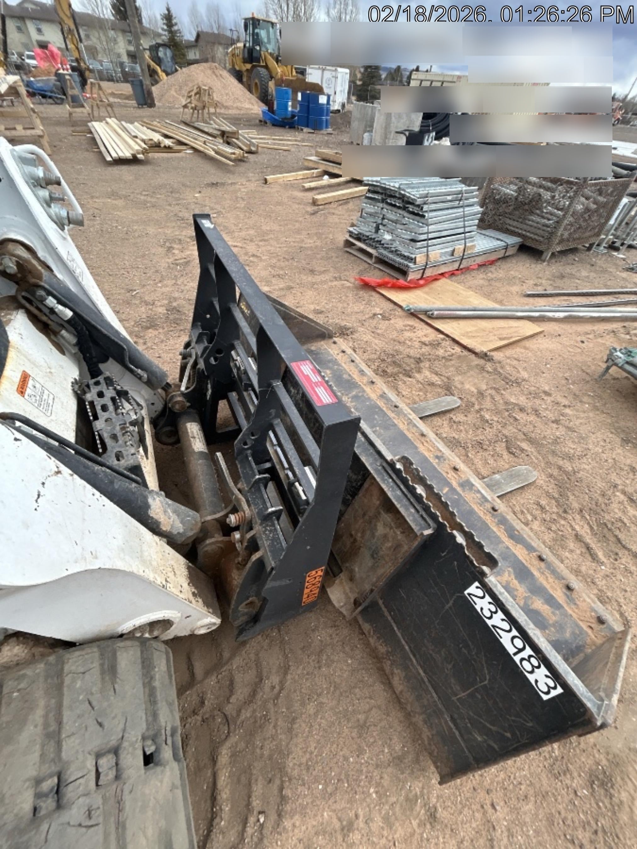 2025 ARROW MATERIAL HANDLING 48" Pallet Forks - Arrow
