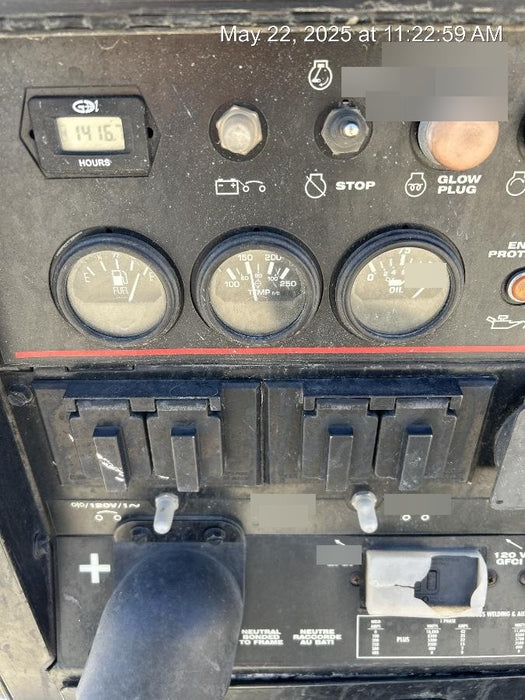 2019 Lincoln Electric Vantage 322 Welder Ready-Pak 3, Two wheel trailer, Fender and Light kit, Cable Rack