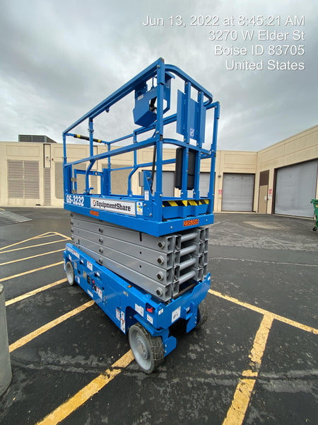 2022 GENIE GS-3232
