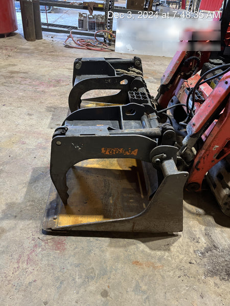 2018 PALADIN 76" Scrap Grapple Bucket - Paladin