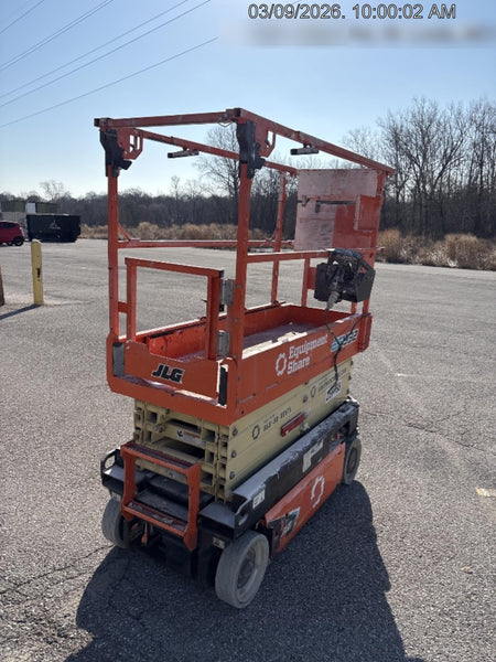 2022 JLG ES1932