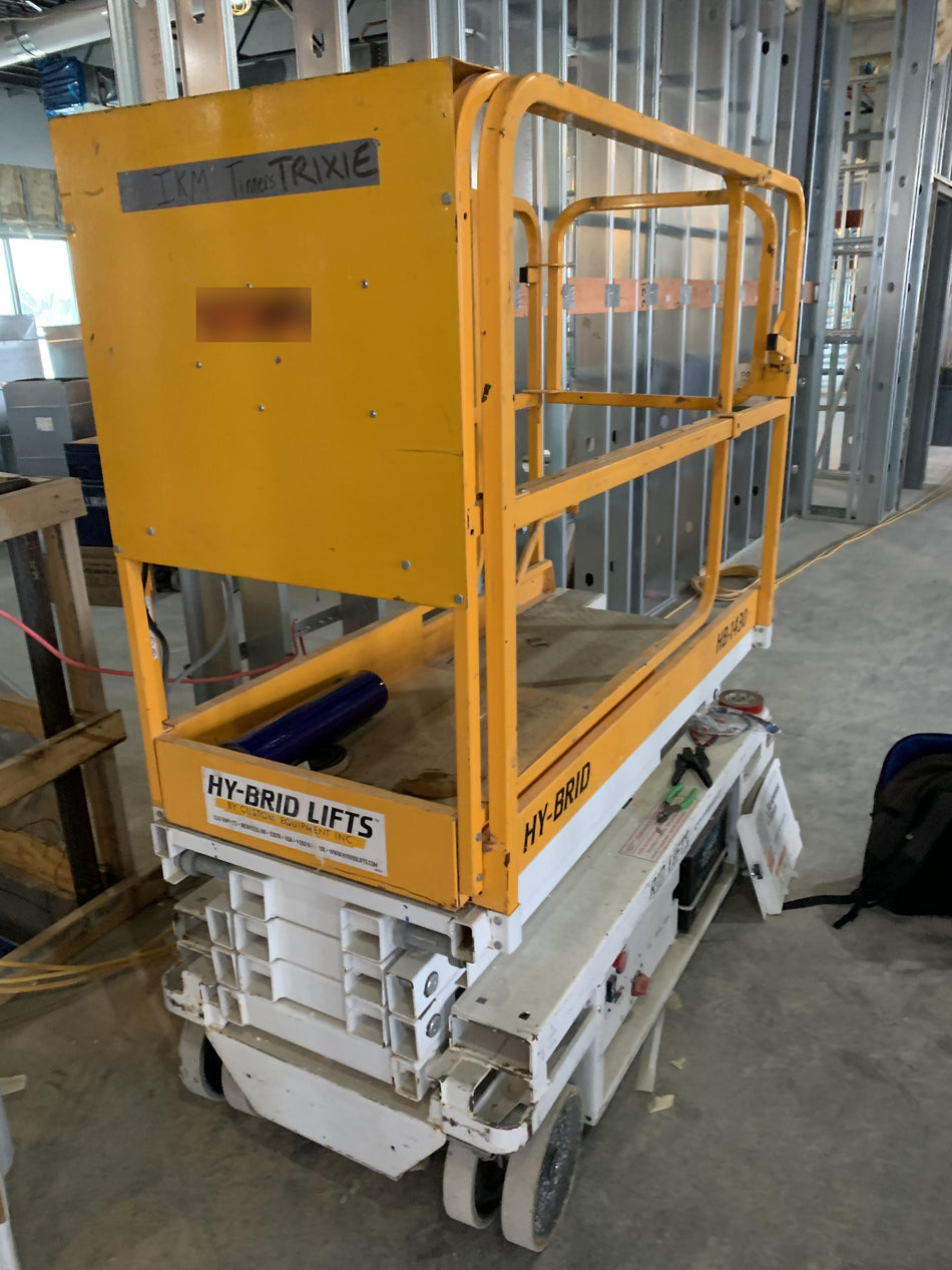 Custom Equipment HB-1430 <ul>
 <li>Hy-Brid Scissor Lift</li>
  <li>Platform capacity up to 670 lbs.</li>
  <li>Working height up to 20 ft</li>
  <li>Weighs under 1,700 lbs.</li>
  <li>Non-marking wheels </li>
</ul>