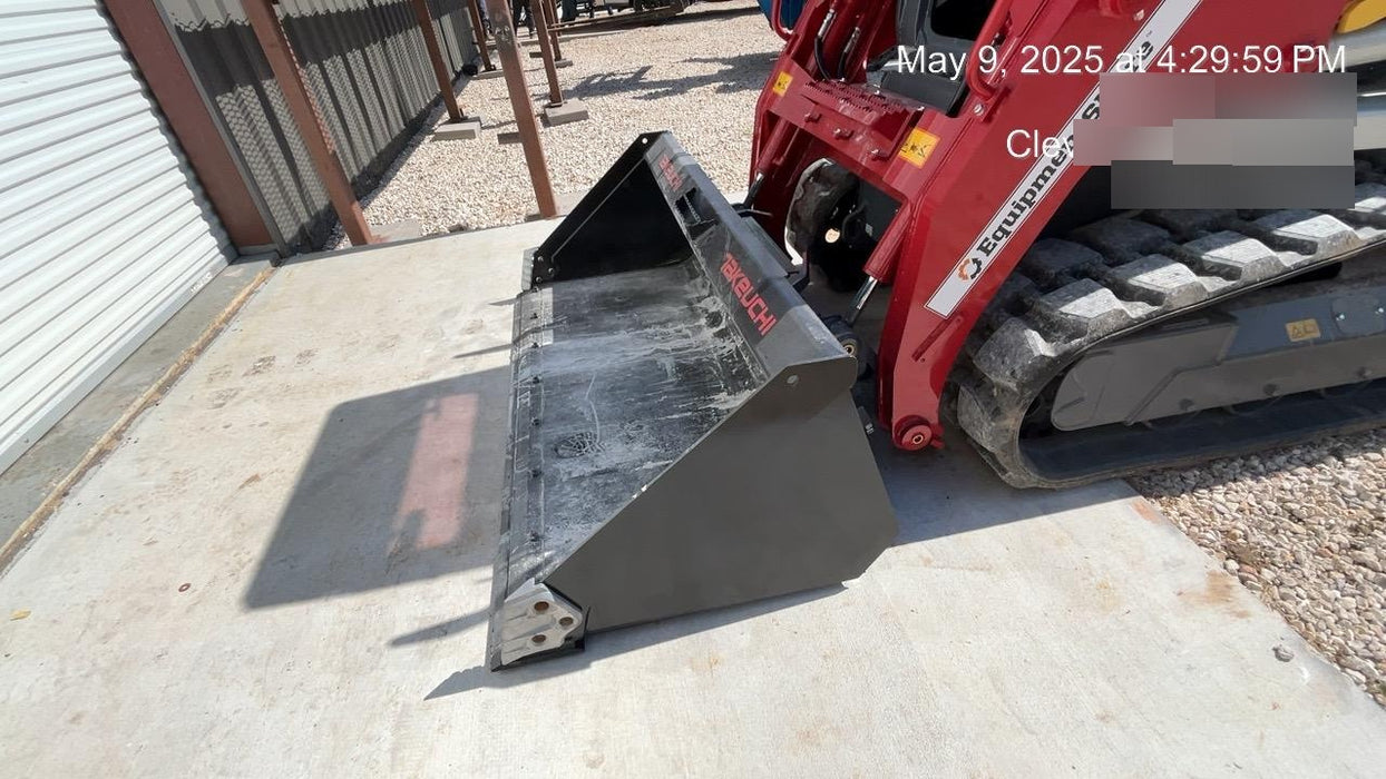 2025 TAKEUCHI 76" Smooth Bucket - Takeuchi