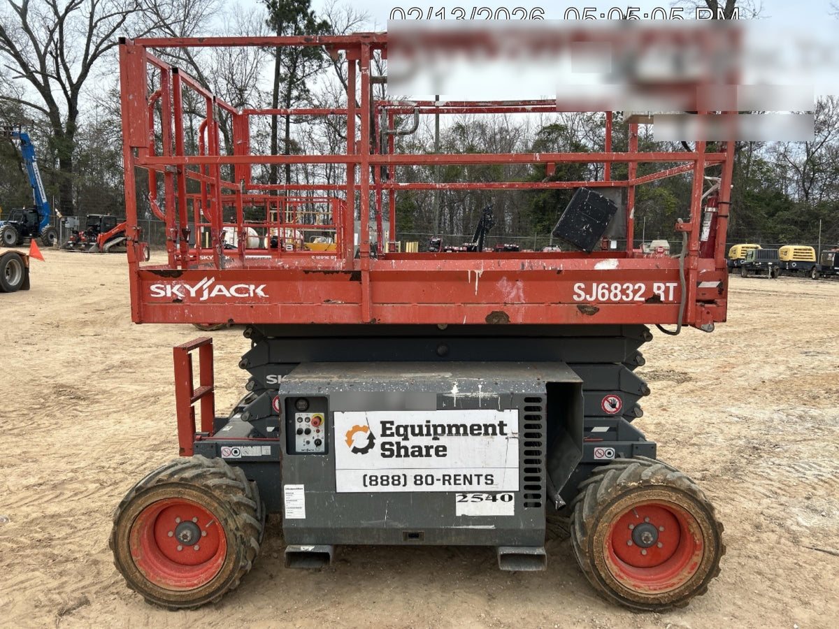 2016 SKYJACK SJ6832 RT