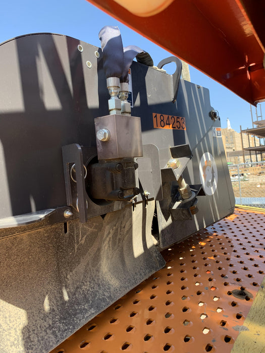 2021 PALADIN Sweepster SB72