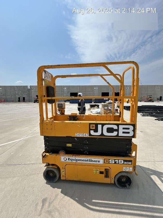 2023 JCB S1930E