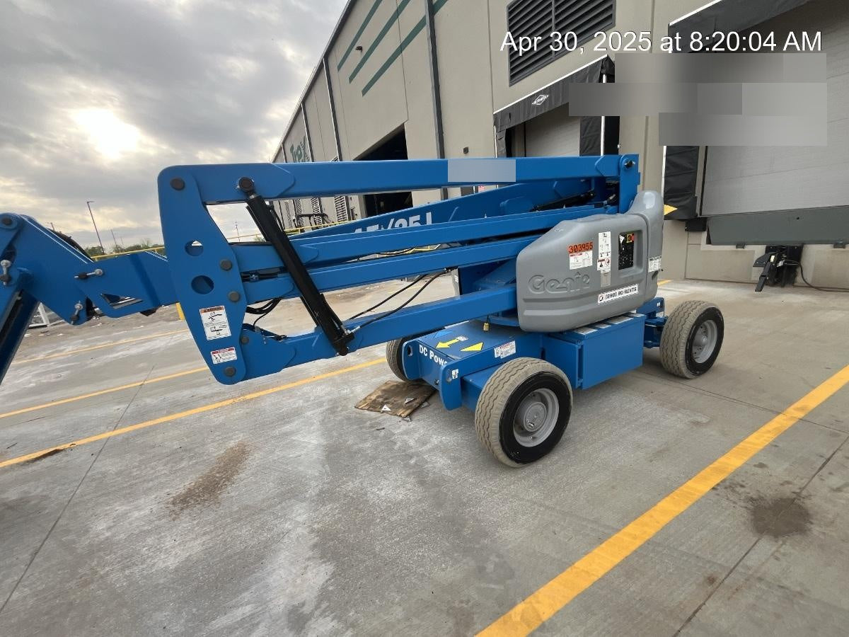 2023 GENIE Z-45/25J DC