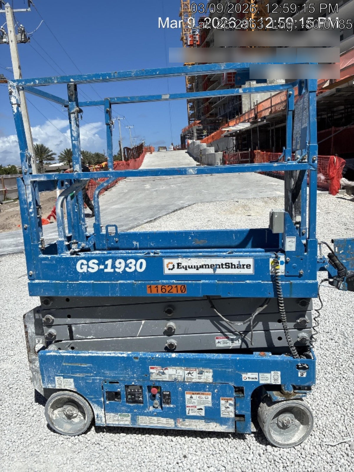 2020 Genie GS-1930 Solid Non Marking Tires, Beacon, Folding rails with half height swing gate