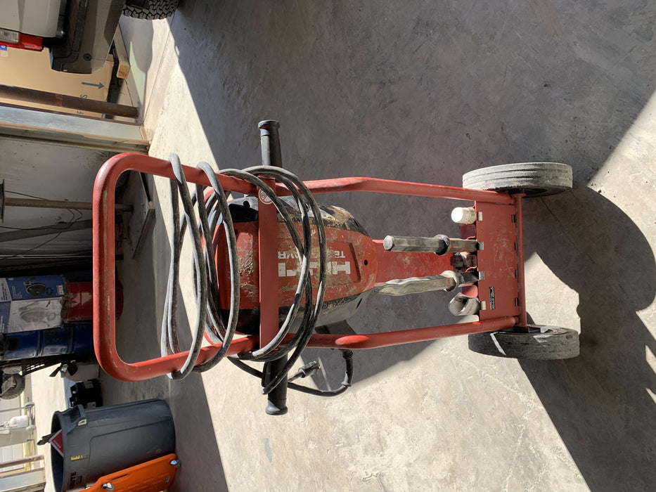 2019 HILTI TE 3000-AVR