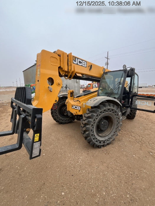 2020 JCB 509-42 Cab/Heat/Air, Solid Tires, Work Lights, Beacon, Aux Hydraulics, Back up Alarm, Lifting Eye, ES Decals