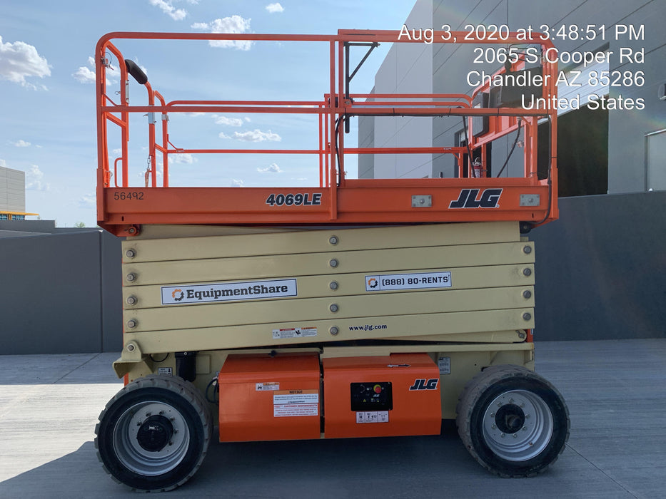 2020 JLG 4069LE