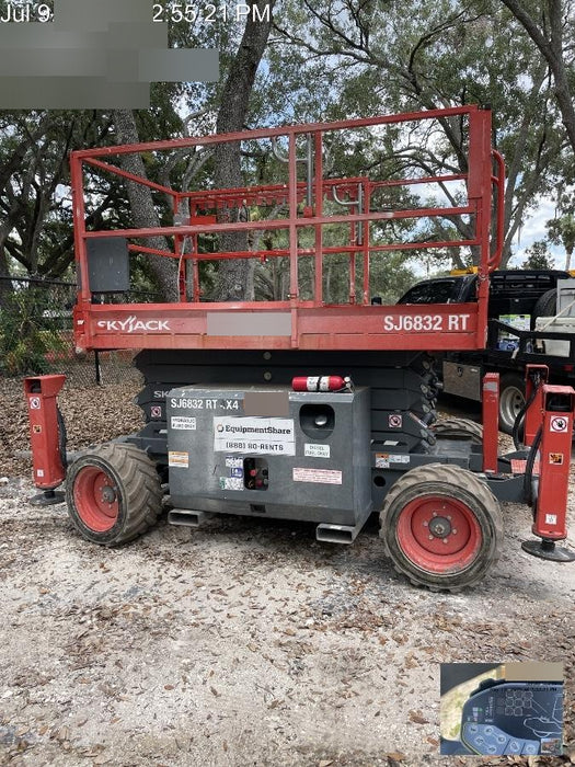2021 SKYJACK SJ6832 RT