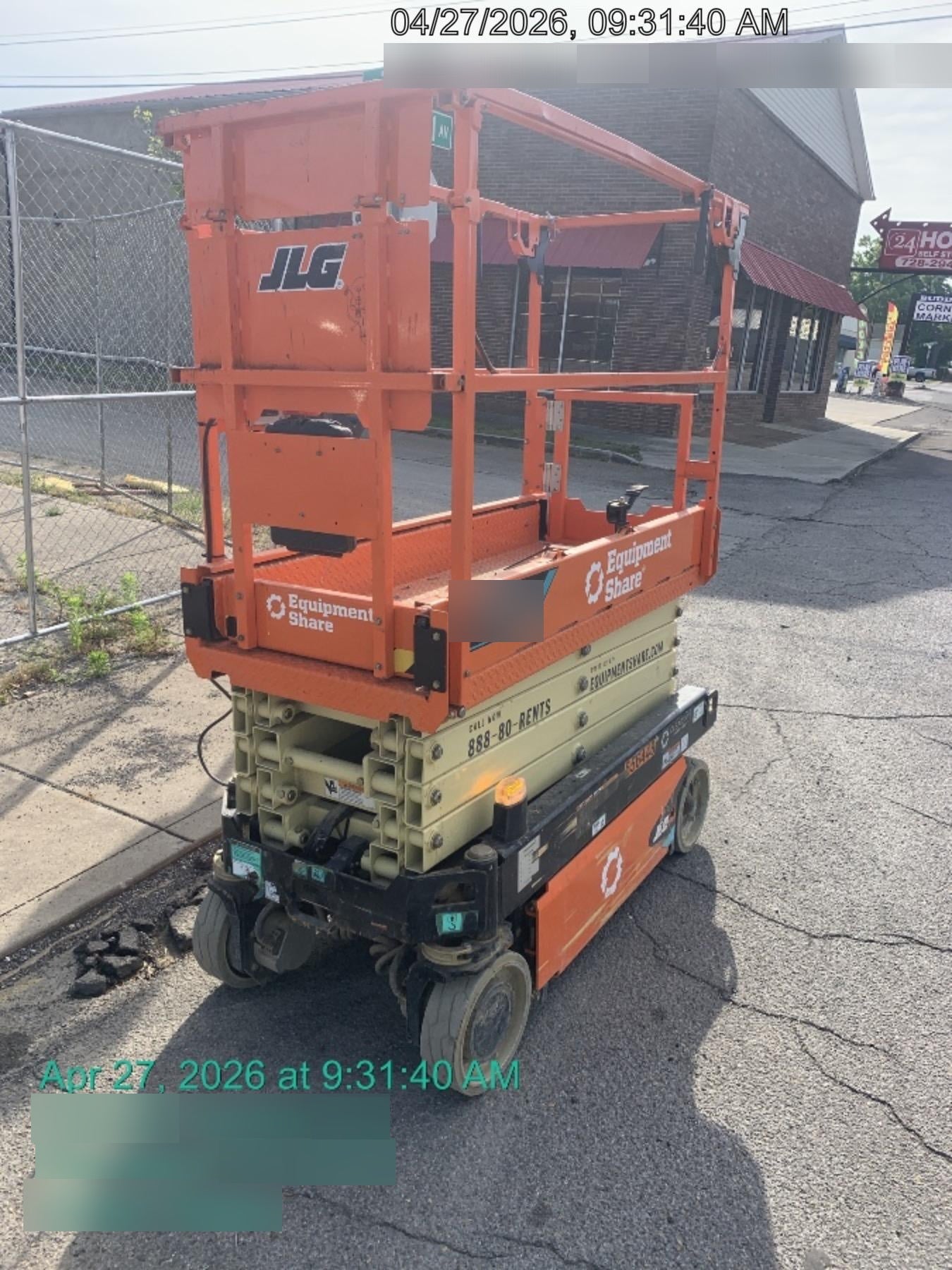 2025 JLG ES1932