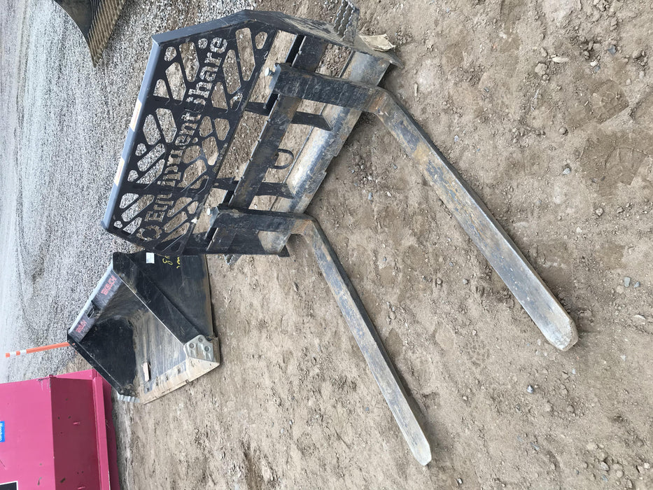 2019 PALADIN 48" Pallet Forks - Paladin