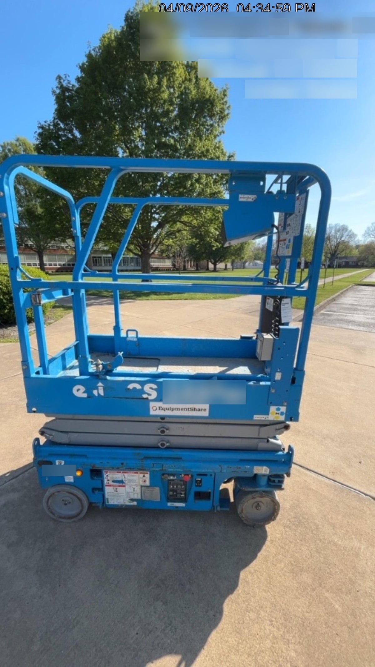 2023 GENIE GS-1432