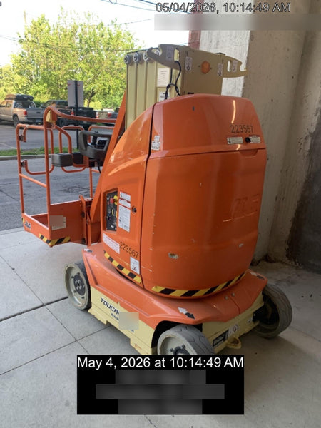 2022 JLG 26E