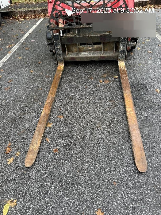 2021 PALADIN 48" Pallet Forks - Paladin