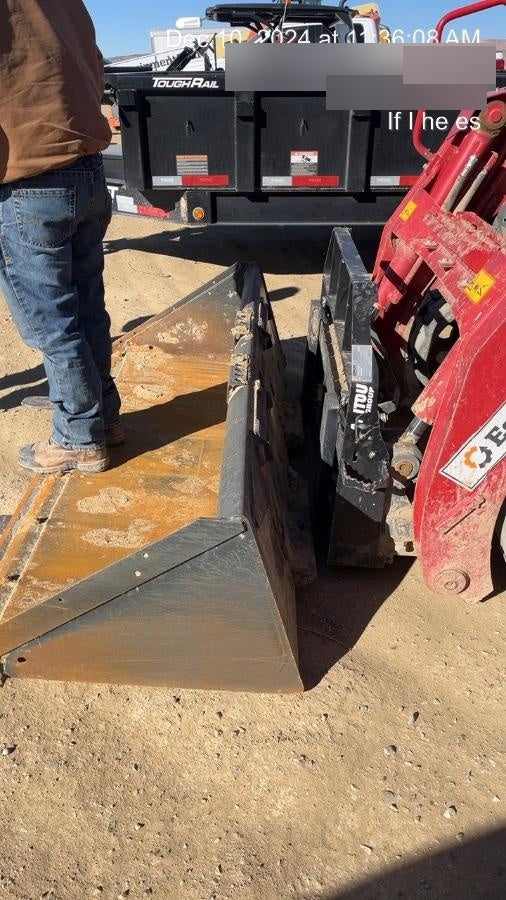 2023 MANITOU 50504723