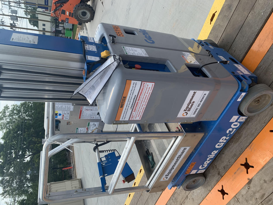 2019 GENIE GR-20