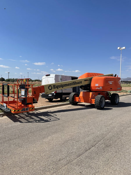 2022 JLG 600S