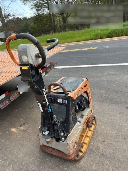 2023 Multiquip MV308GH Honda GX270, 18" Plate, Tachometer