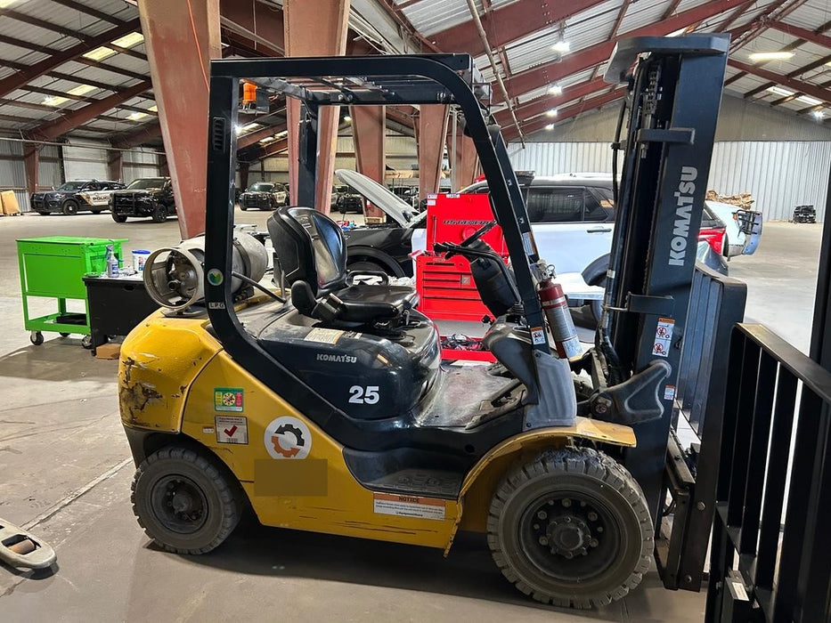 2018 KOMATSU FG25HT-16