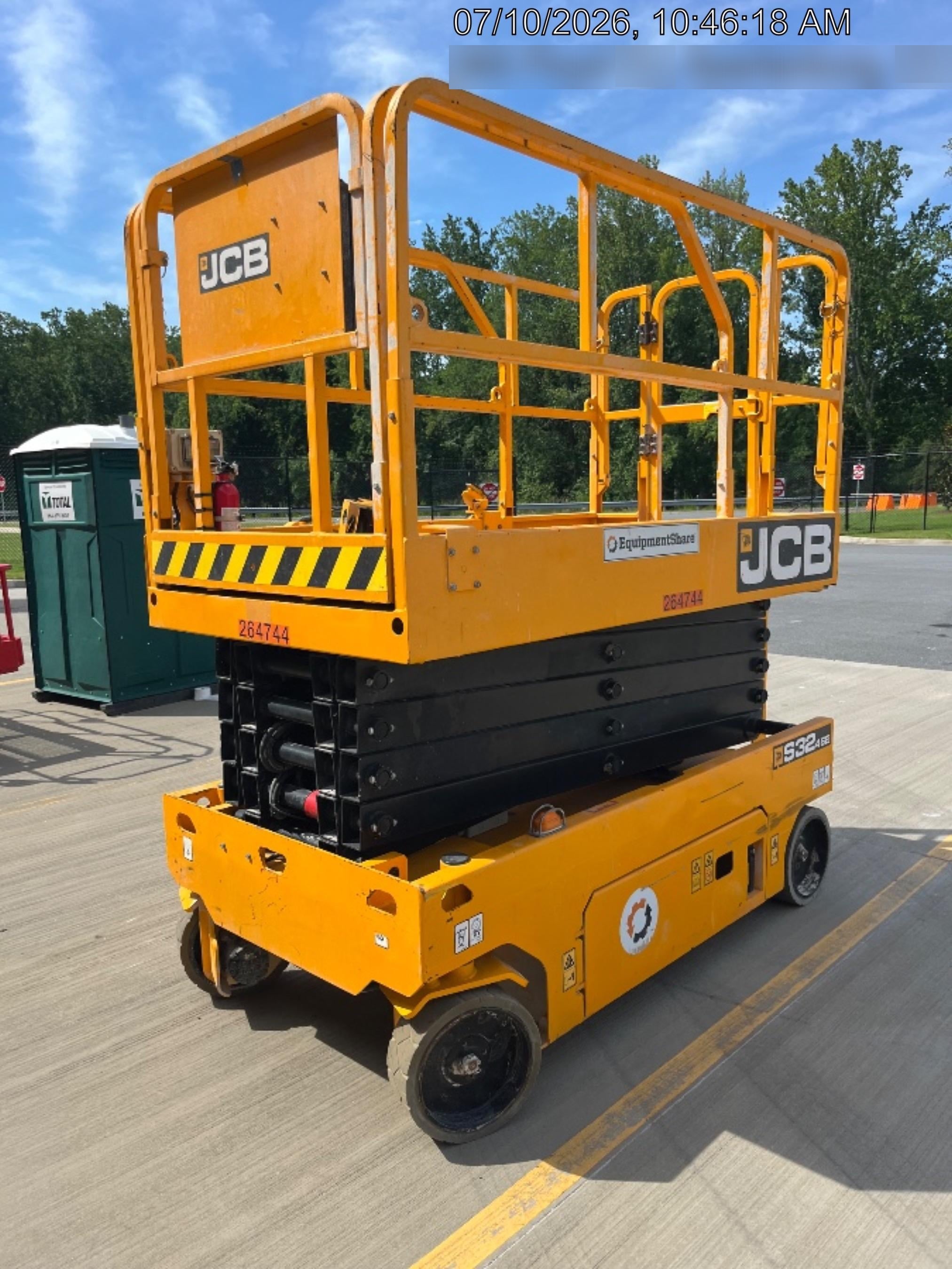 2022 JCB S3246E