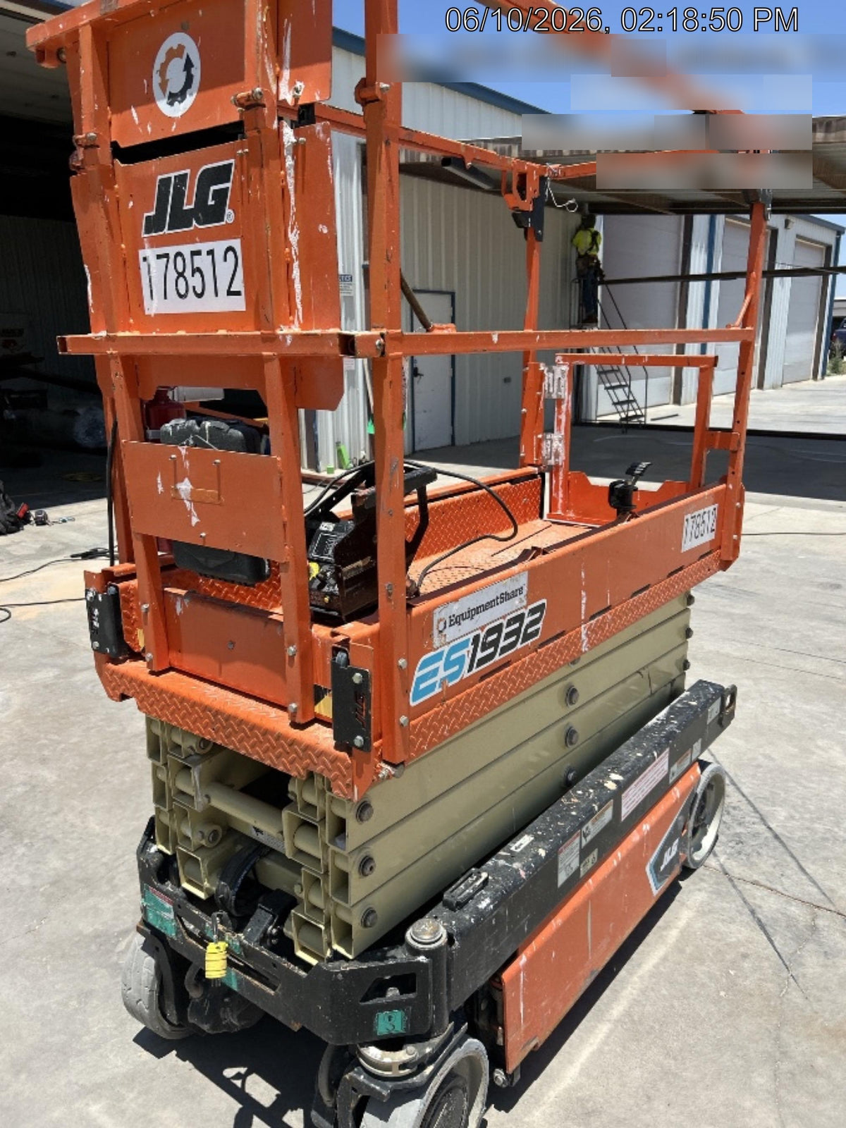 2021 JLG ES1932