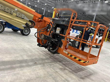 2021 JLG 600S