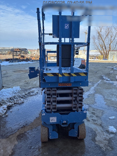 2022 GENIE GS-2632