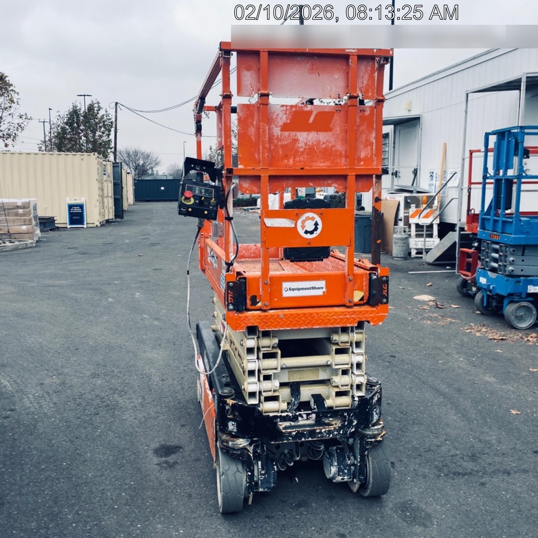 2020 Genie GS-1930 Solid Non Marking Tires, Beacon, Folding rails with half height swing gate, 800W Inverter