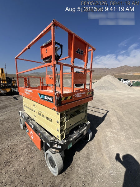 2025 JLG ES3246