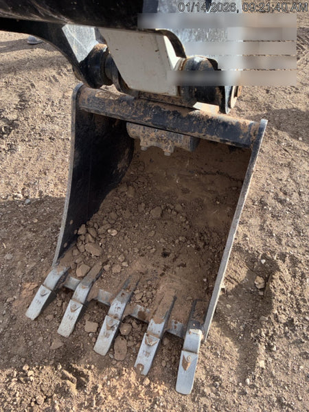 2025 TAKEUCHI 24" Bucket Takeuchi
