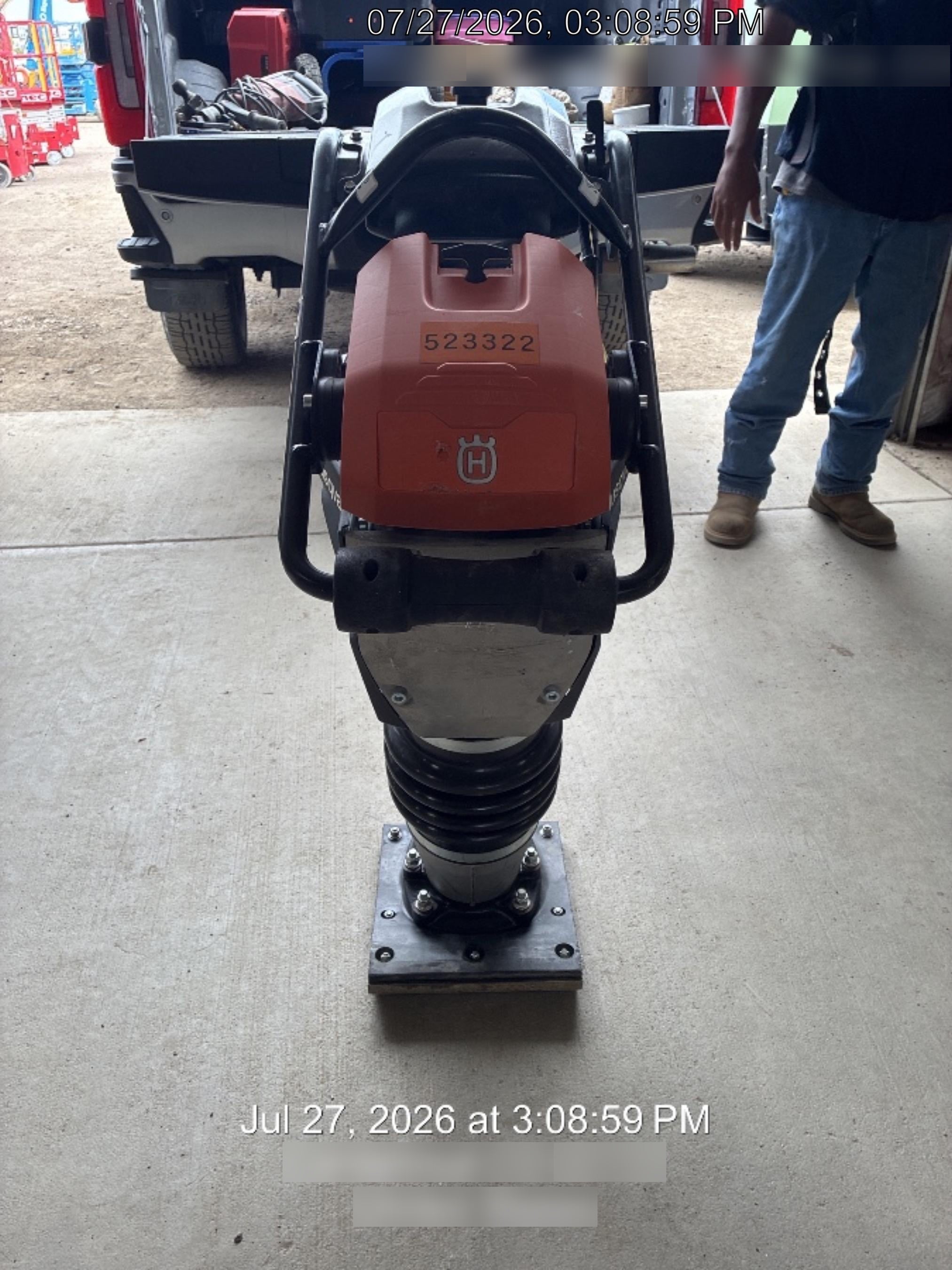 2025 HUSQVARNA LT6005