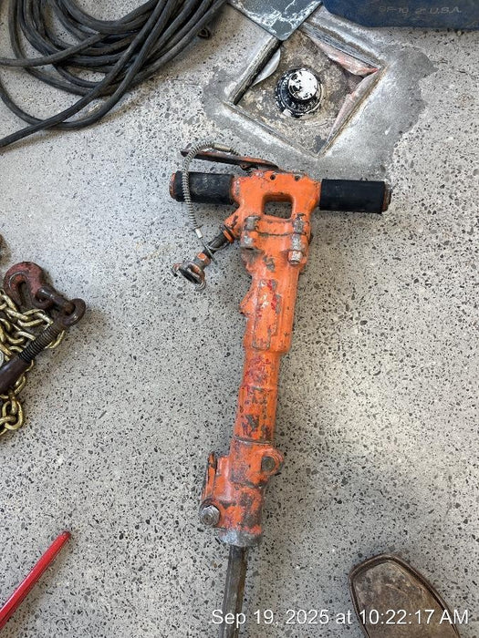 2021 MICHIGAN PNEUMATIC MP-30-1