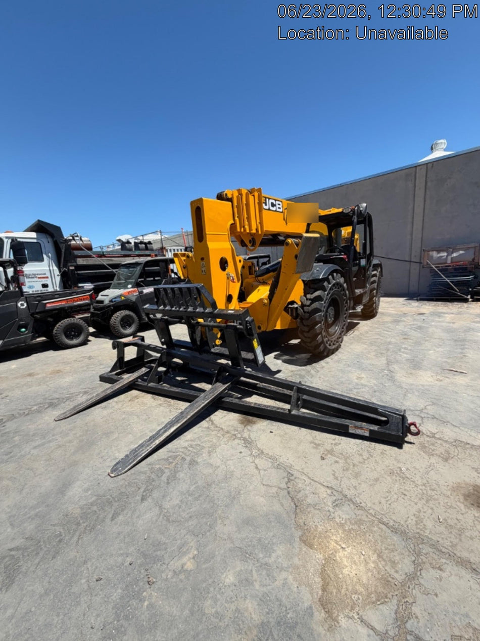 2024 JLG 1001275853