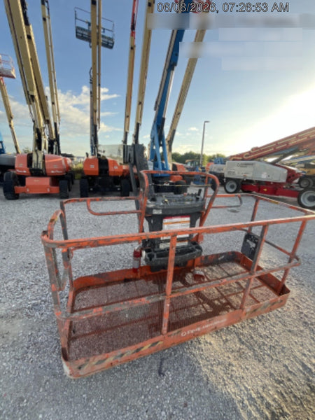 2023 JLG 860SJ