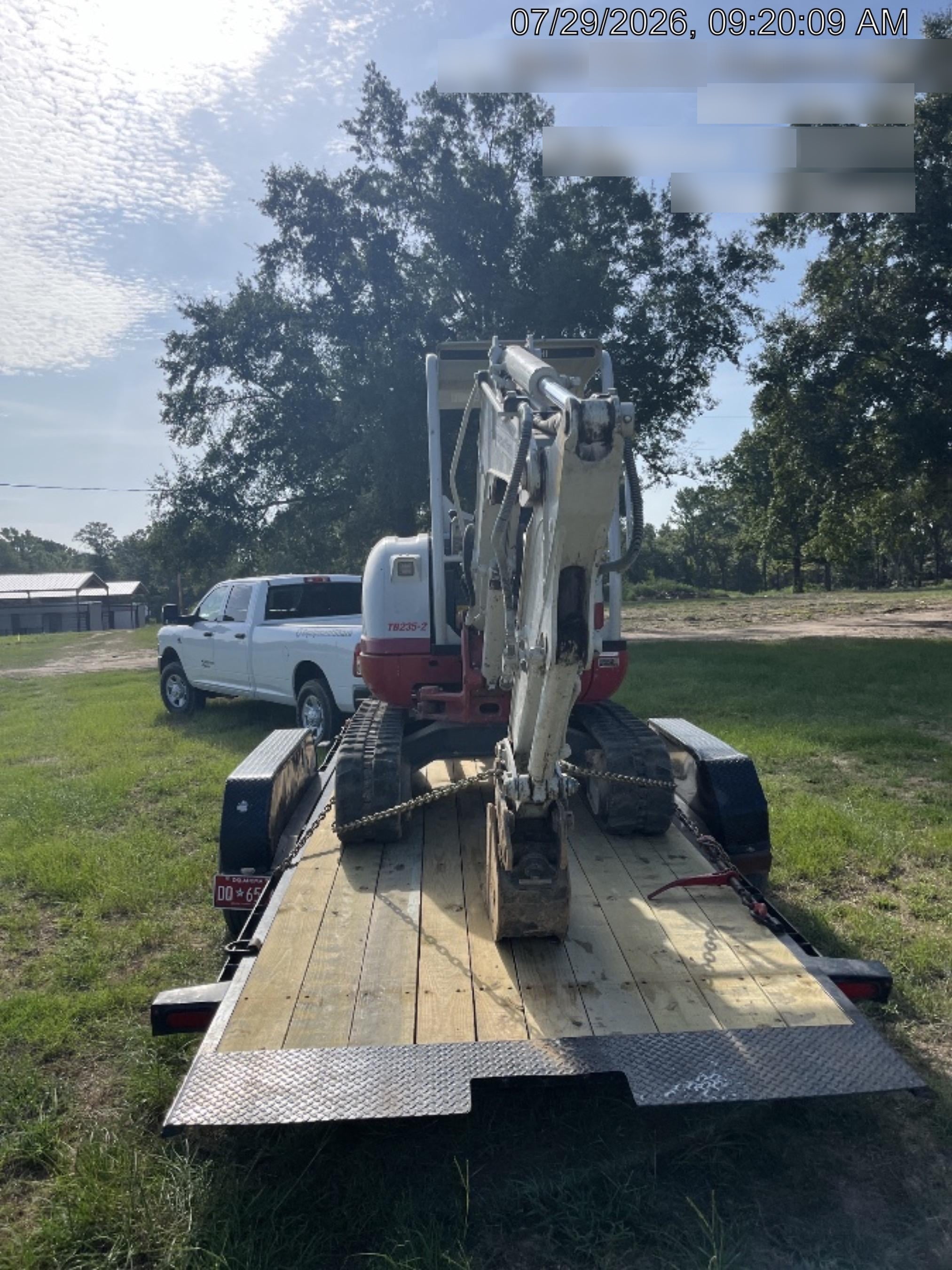 2023 TAKEUCHI TB235-2R