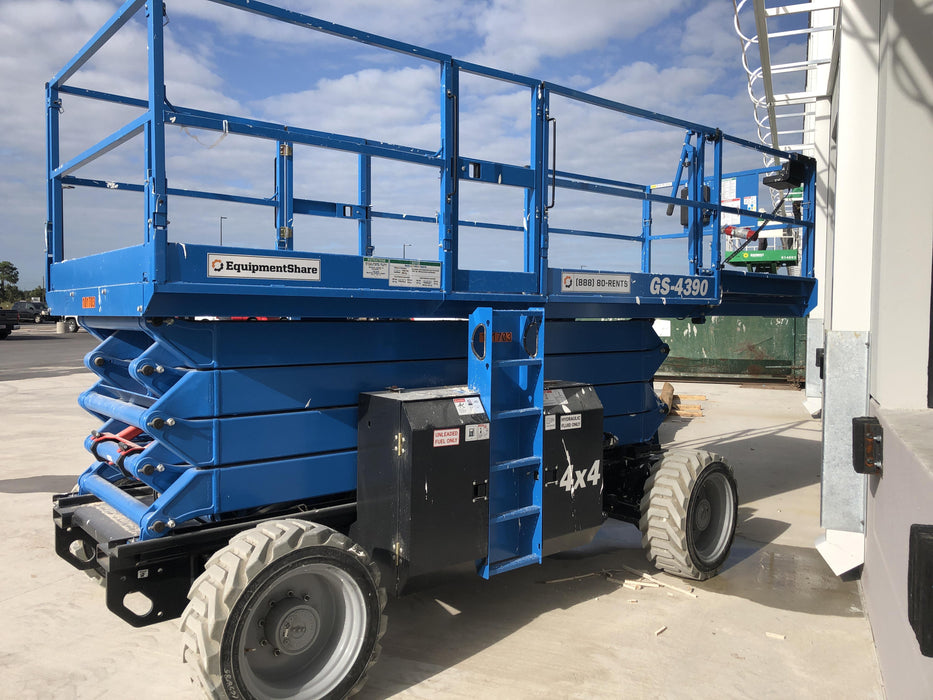 2020 GENIE GS-4390 RT