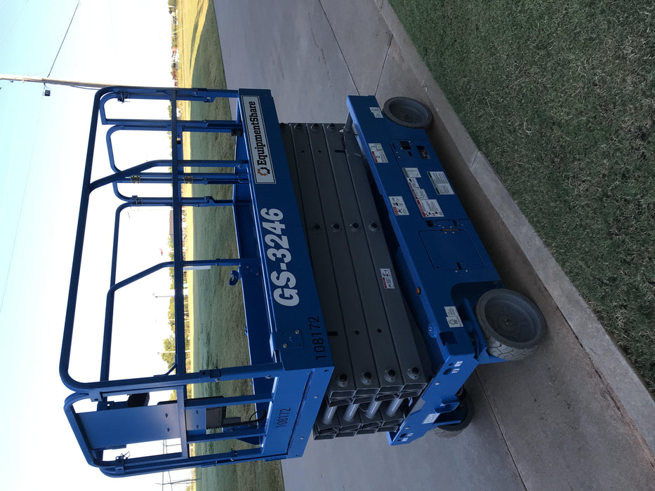 2020 Genie GS-3246 Standard, Folding full height swing gate